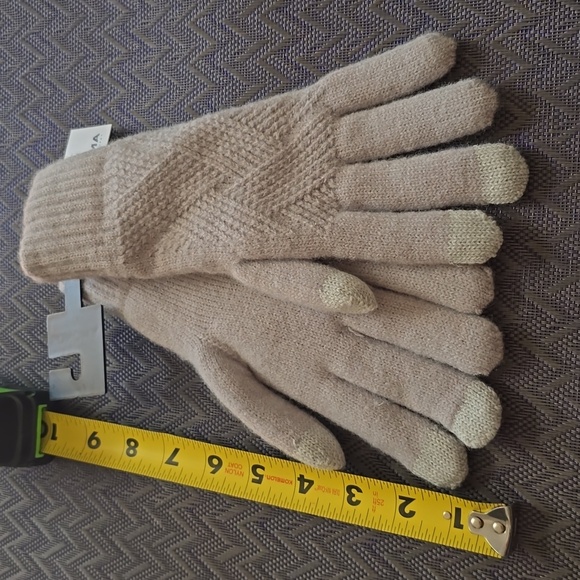 SONOMA BRAND WOMEN'S LINED GRAY WARM WINTER GLOVES ONE SIZE FITS MOST - Picture 7 of 8